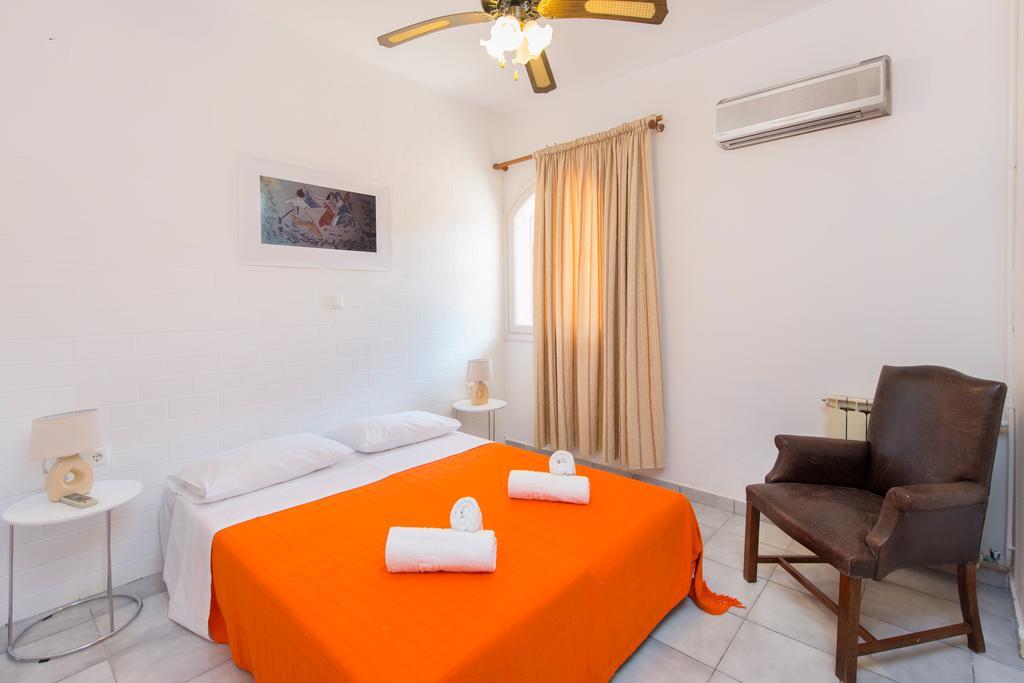 פליראקי Villa Dora מראה חיצוני תמונה