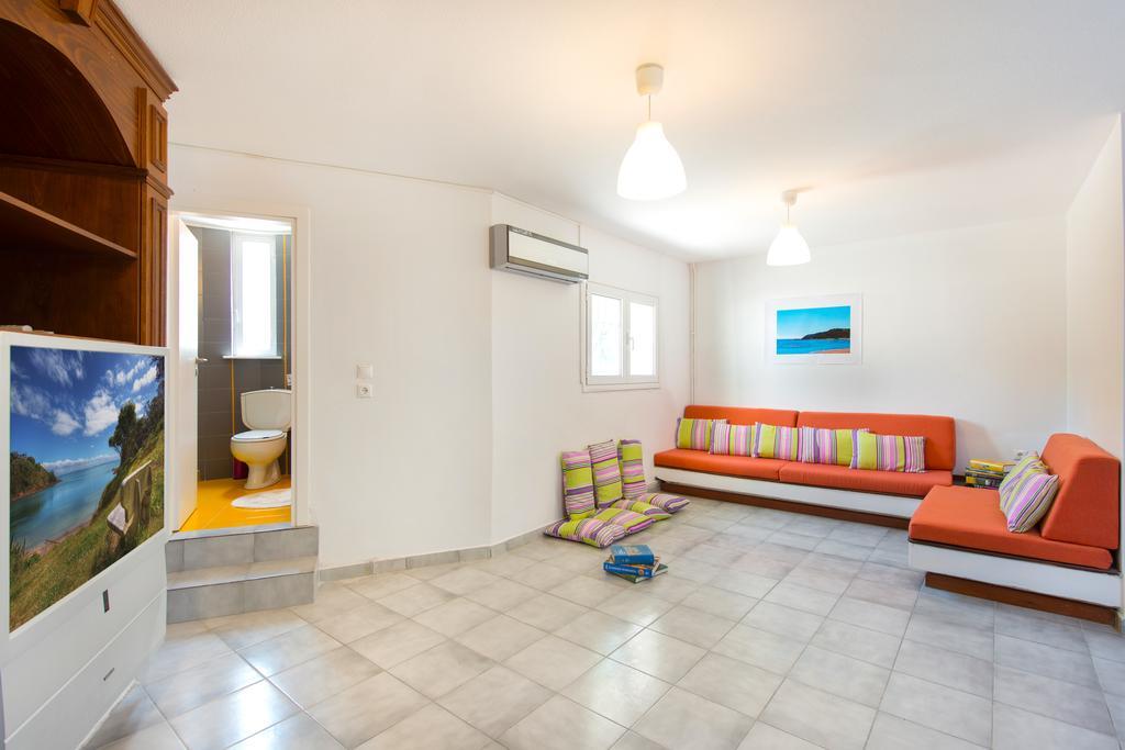 פליראקי Villa Dora מראה חיצוני תמונה