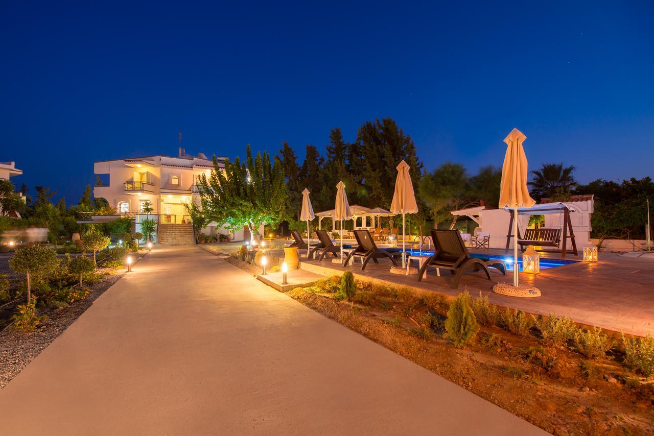פליראקי Villa Dora מראה חיצוני תמונה